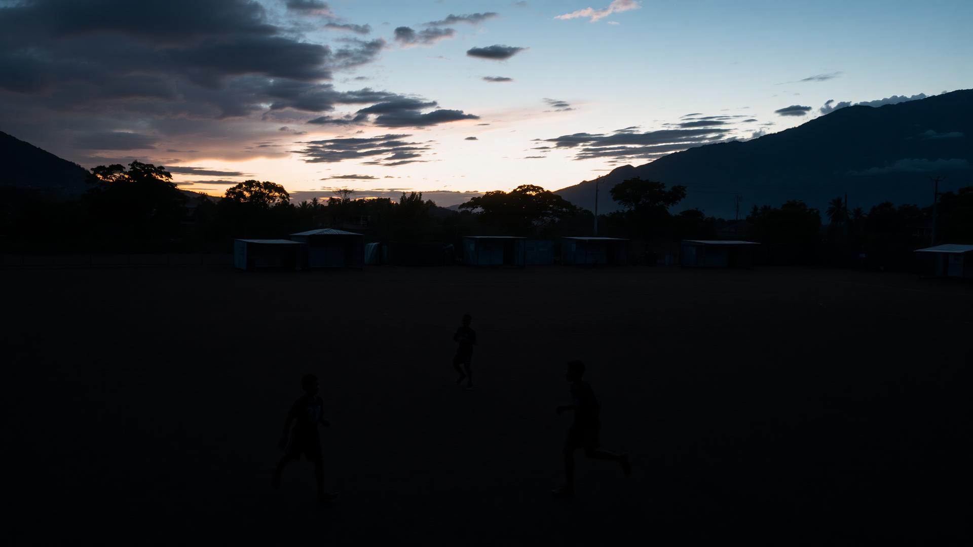 Cancha de tierra en Mixco